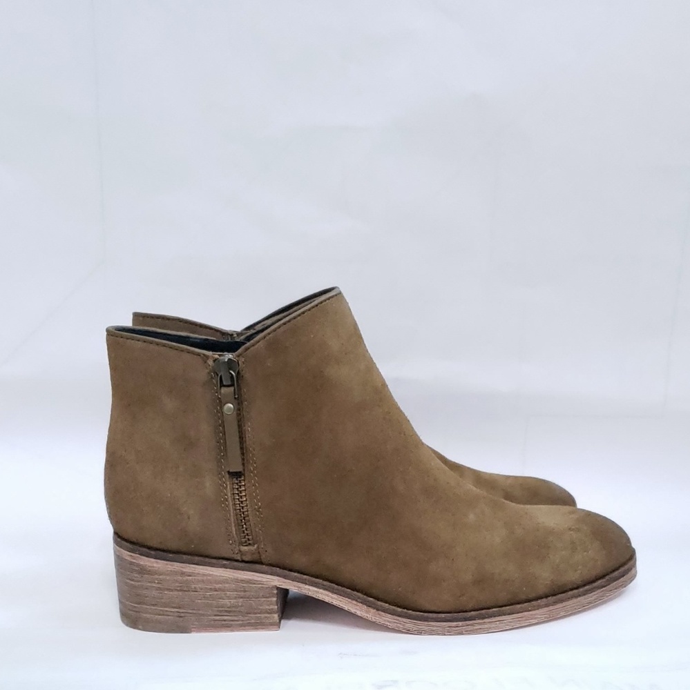 Flash sale!Cole Haan Hayes Flat Bootie
Olive Suede - Picture 5 of 8